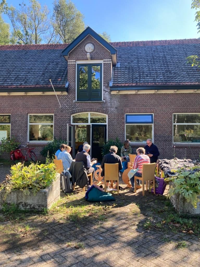 Spingroep Voor Atelier
