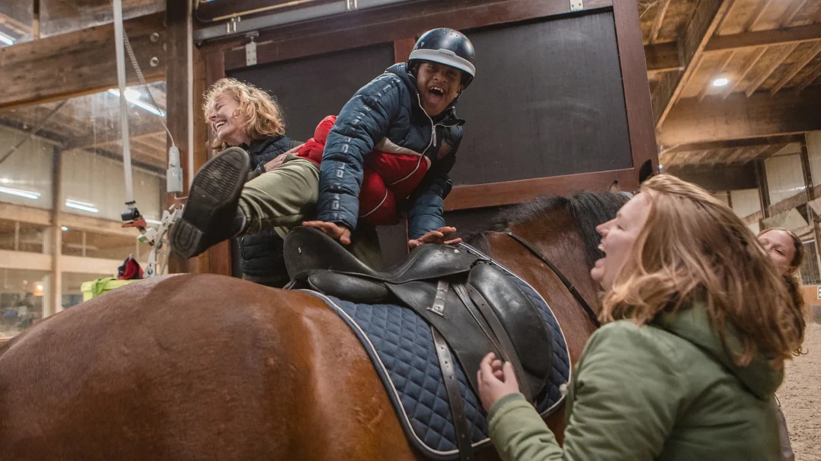 Prins Willem Alexander manege - Vereniging Paardrijden Gehandicapten