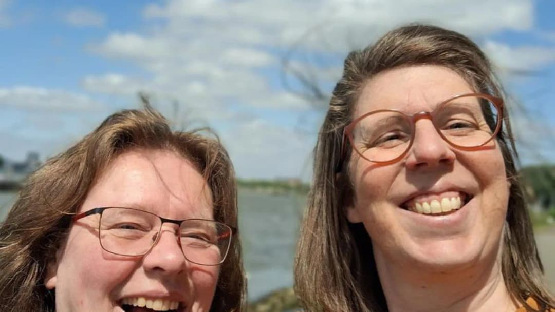 Stichting In Dialoog-actionPhoto_Margot en Ank.jpg