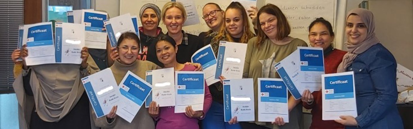 Trainers (v) gezocht voor het project Heldin Rotterdam