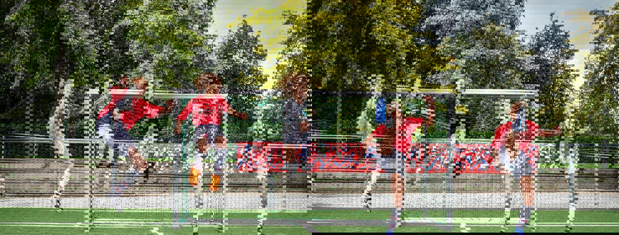 ce830e32-ff07-44aa-ac07-cd18134d45e8