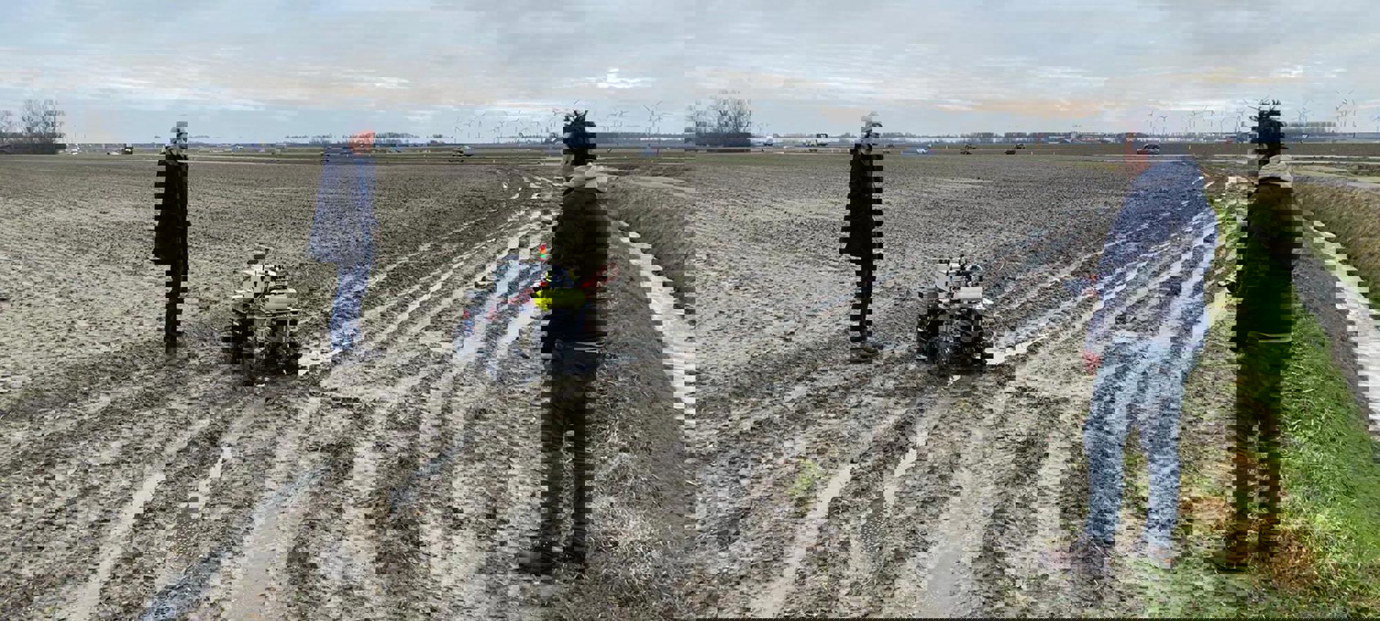 8cc5c0c7-e8ed-4220-99ca-6159e41409f3
