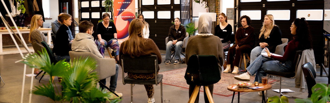 Montage 5 social media video's over mentale gezondheid