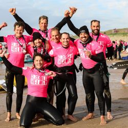 Kitesurfen voor het goede doel