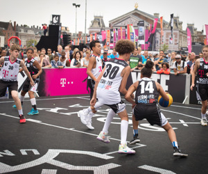 3X3 Unites