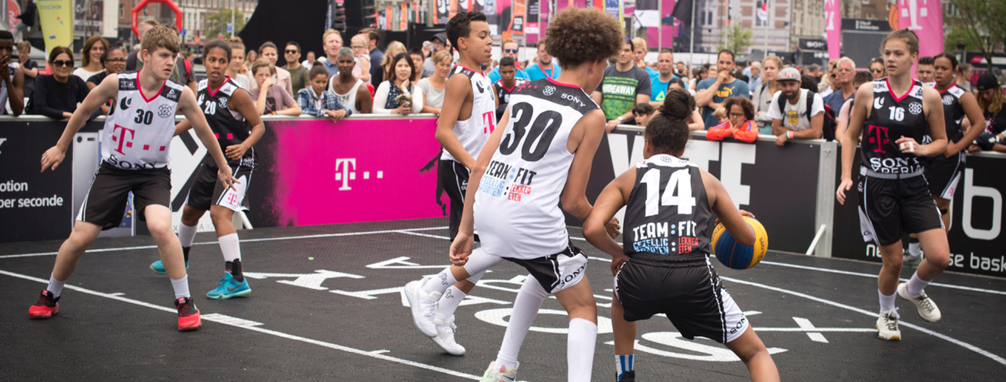 3X3 Unites
