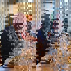 Sfeer Ontmoetingsdiner