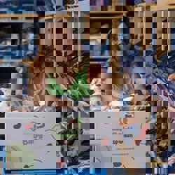 Inpakvrijwilliger/-topper