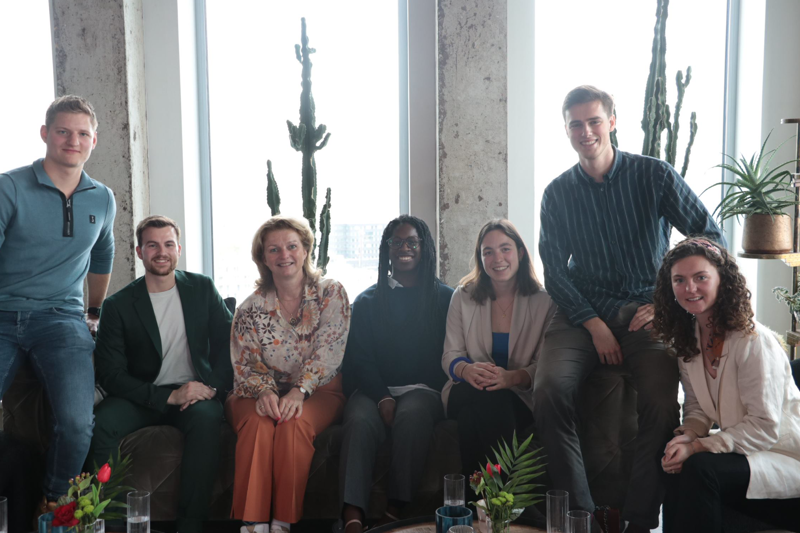 Stichting één uur voor de toekomst