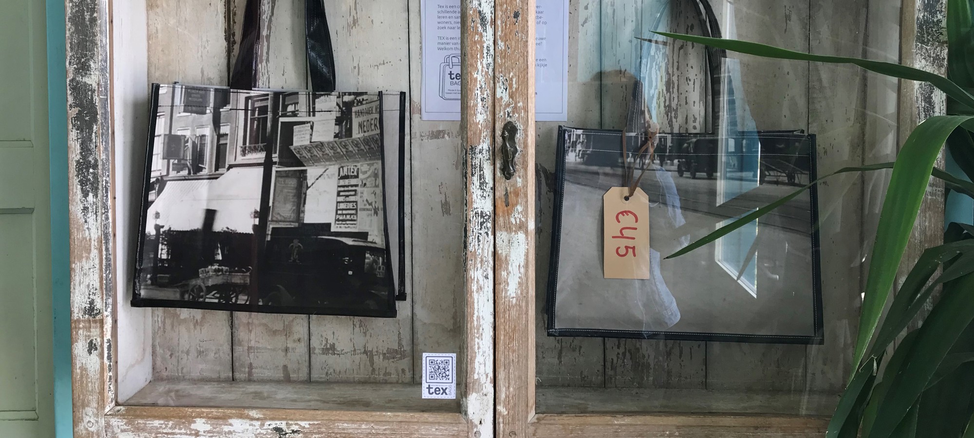 Vitrine (1)