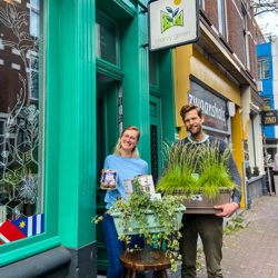 Lieke & Winfried voor winkel