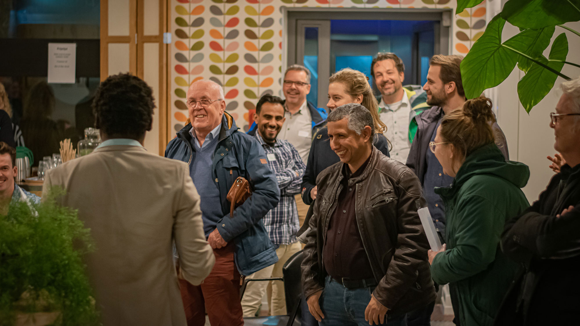 New Dutch Connections