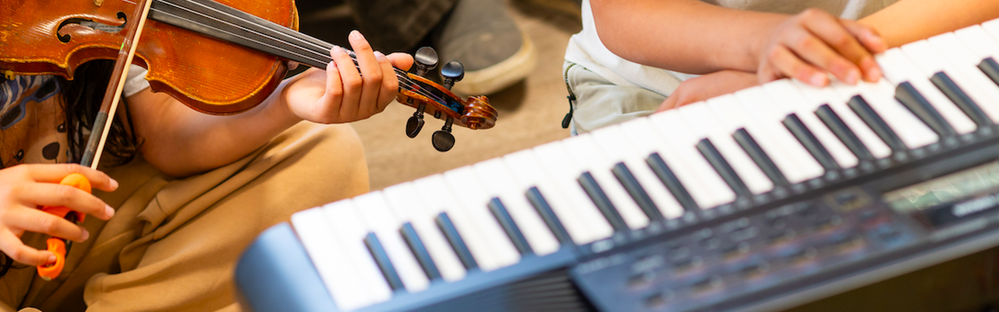 Video van Muziekworkshop op AZC maken