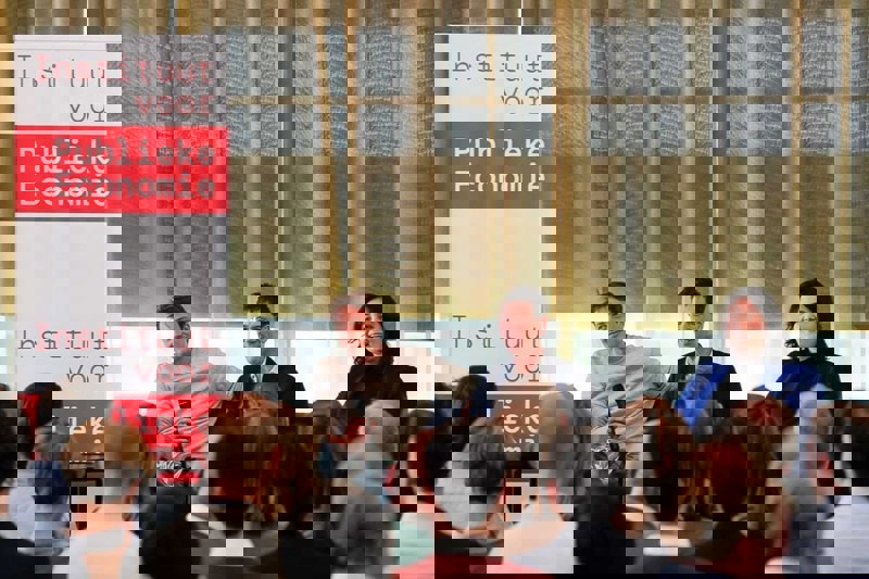 Stichting Instituut voor Publieke Economie