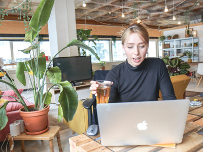Vrijwilligerswerk in je arbeidsvoorwaarden