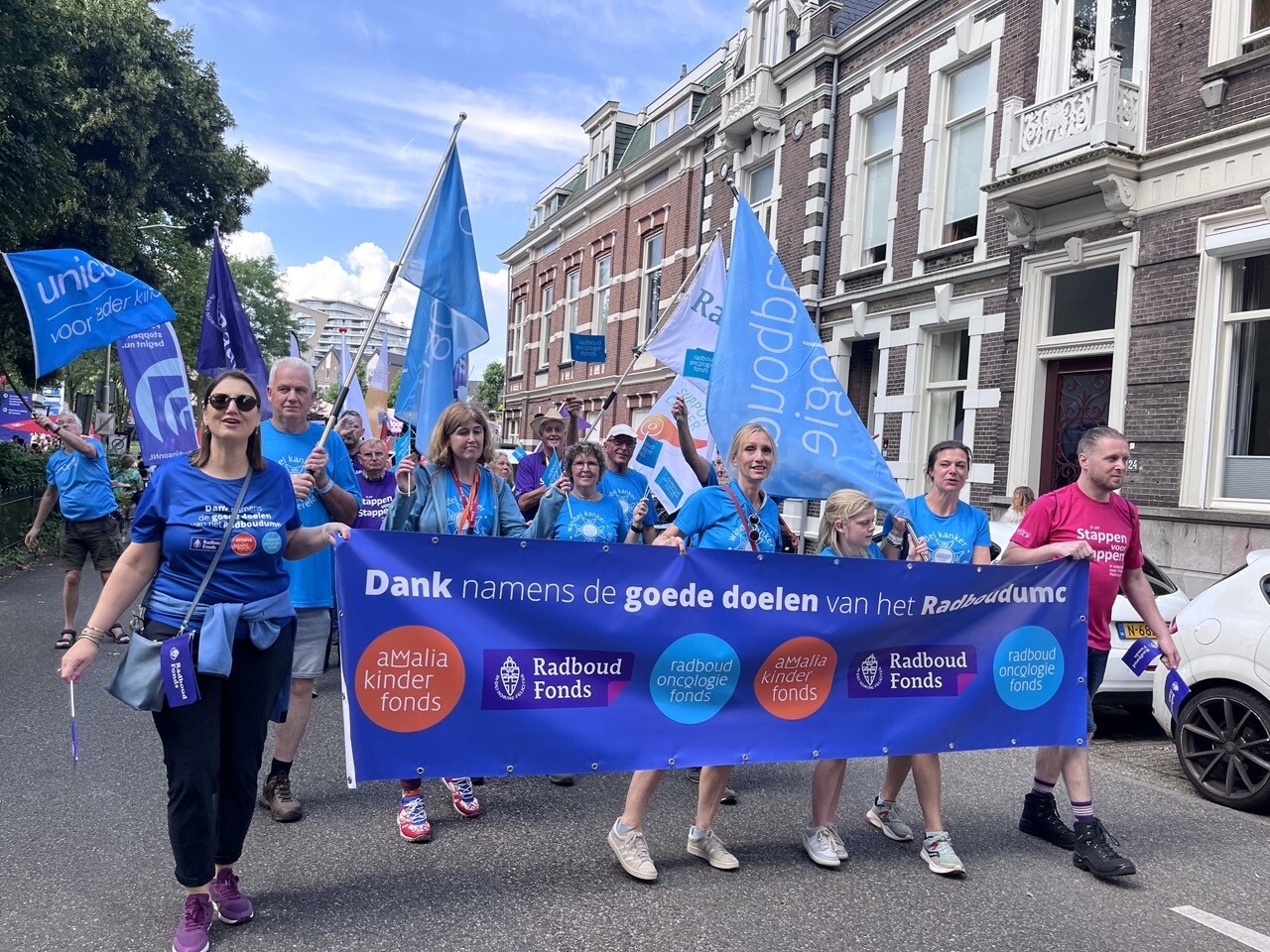 Fotoreportage sponsorlopers 4Daagse 24 juli